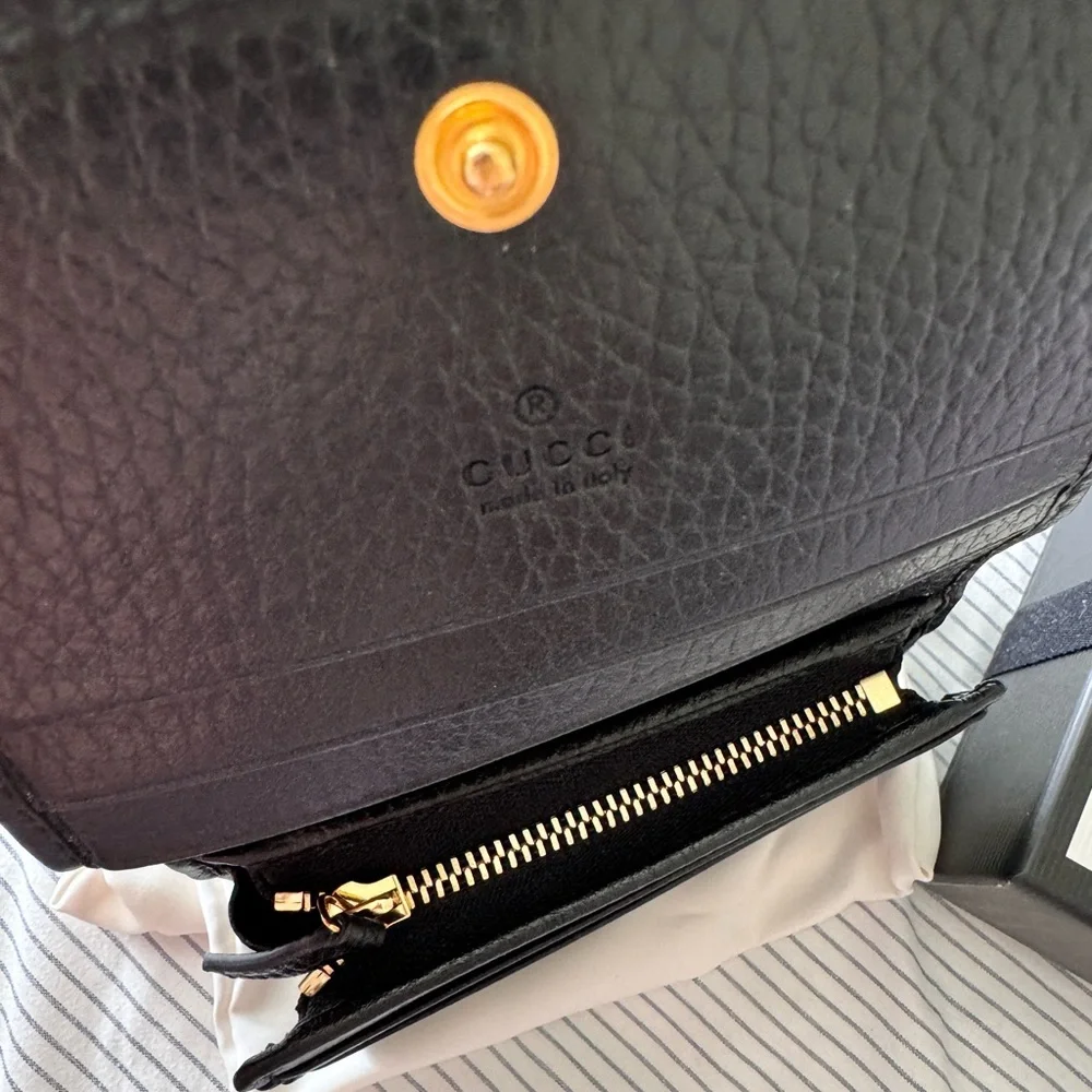 Gucci Black Pebbled Leather Wallet with Gold Double G
